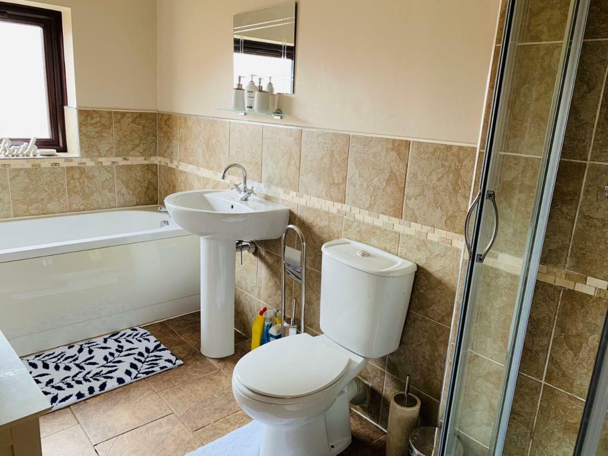 Appartement Housefield 1 à Bucknall  Extérieur photo